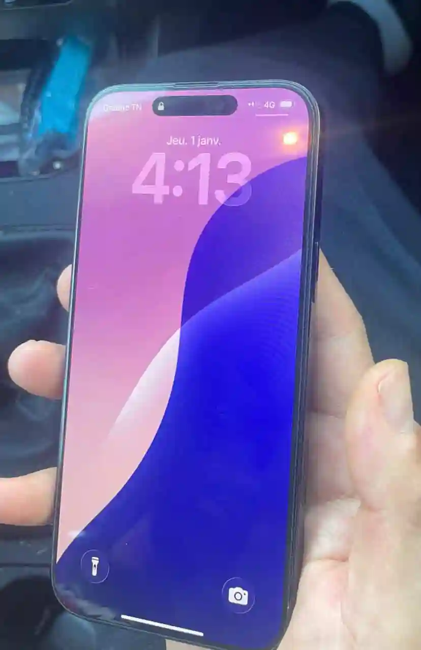 Iphone 16 pro max 256 Go Black - Vue 2