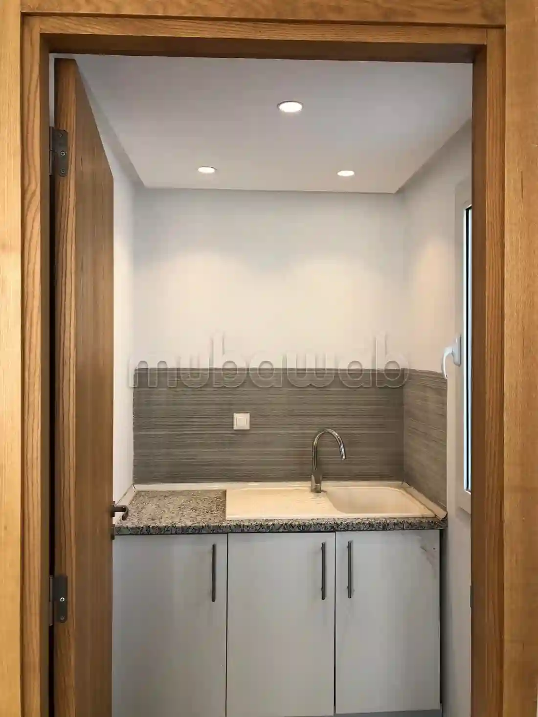 A Louer Immeuble Neuf en R4 de 2370m² à Place Pasteur - Vue 1