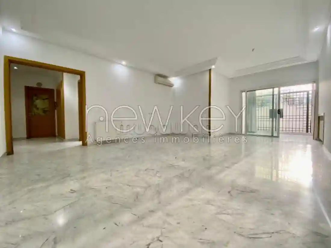 Appartement S3 Avec Jardin à Louer aux Jardins de Carthage - Vue 2