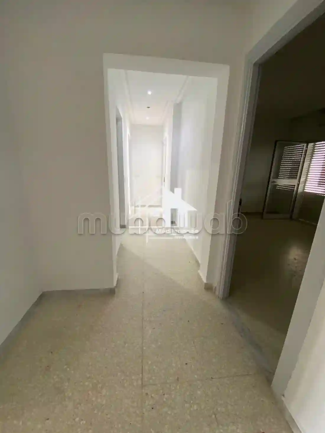 A Vendre Appartement s2 à Baryem Etounssi - Vue 3