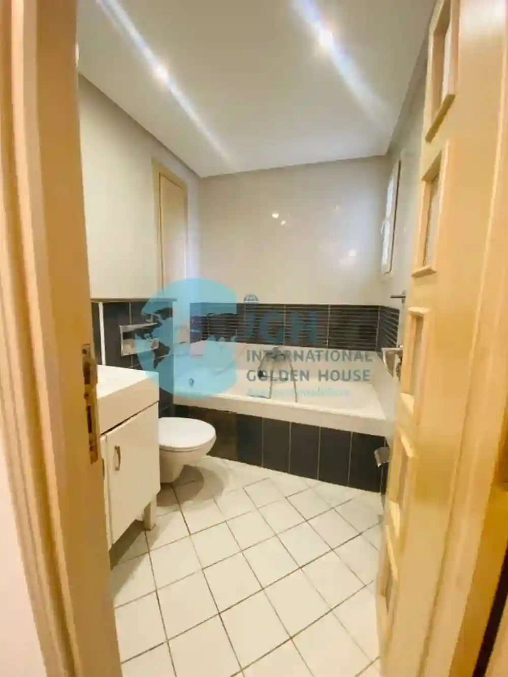 À Vendre Appartement S+2 à Chatt Mariem - Vue 5