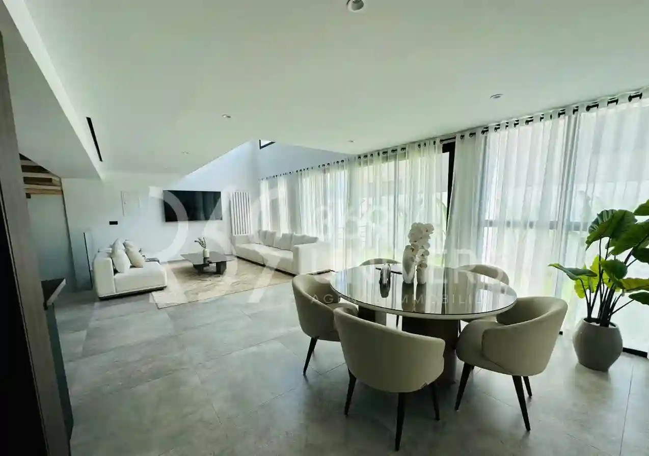 Triplex Avec Piscine à Gammarth ref Sh015 à Gammart - Vue 1