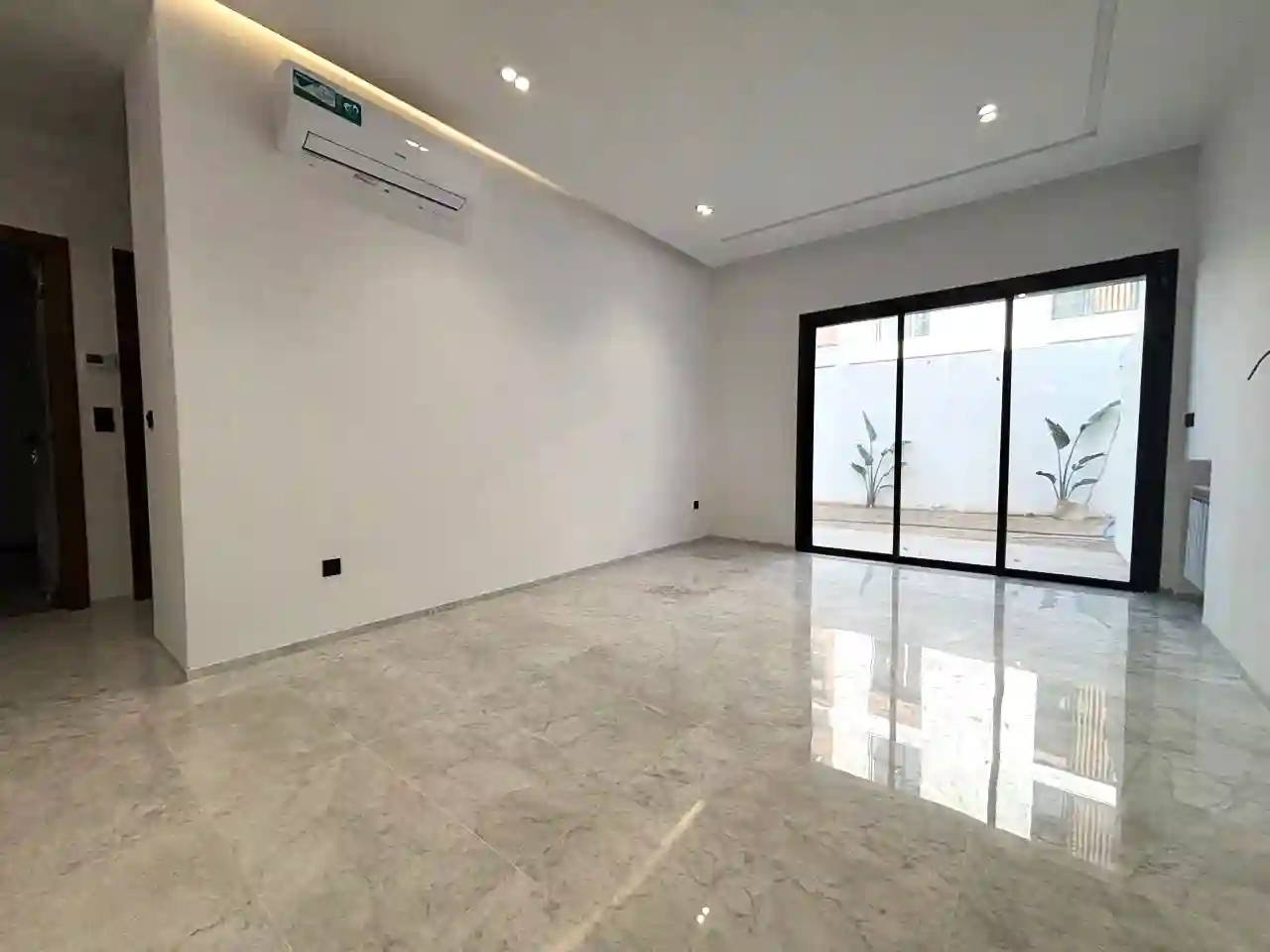 Appt s2 au rdc à Chotrana 1 à Chotrana 1 - Vue 1