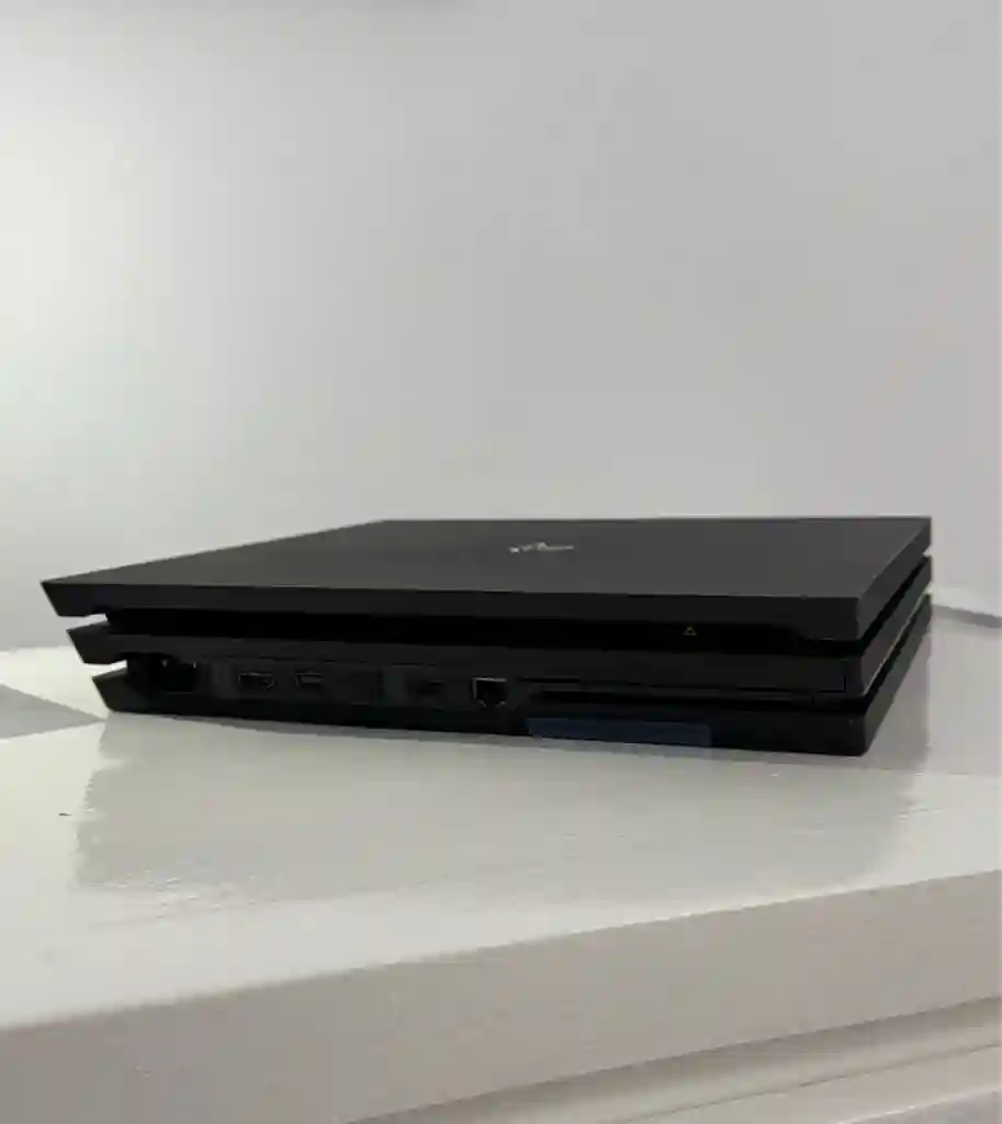 Playstation 4 Pro Patchée - Vue 3