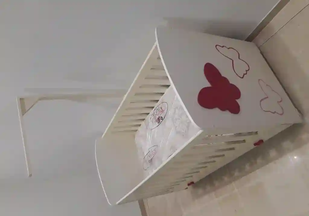 Lit de Bébé Avec ses Équipements à Sfax Sud - Vue 4