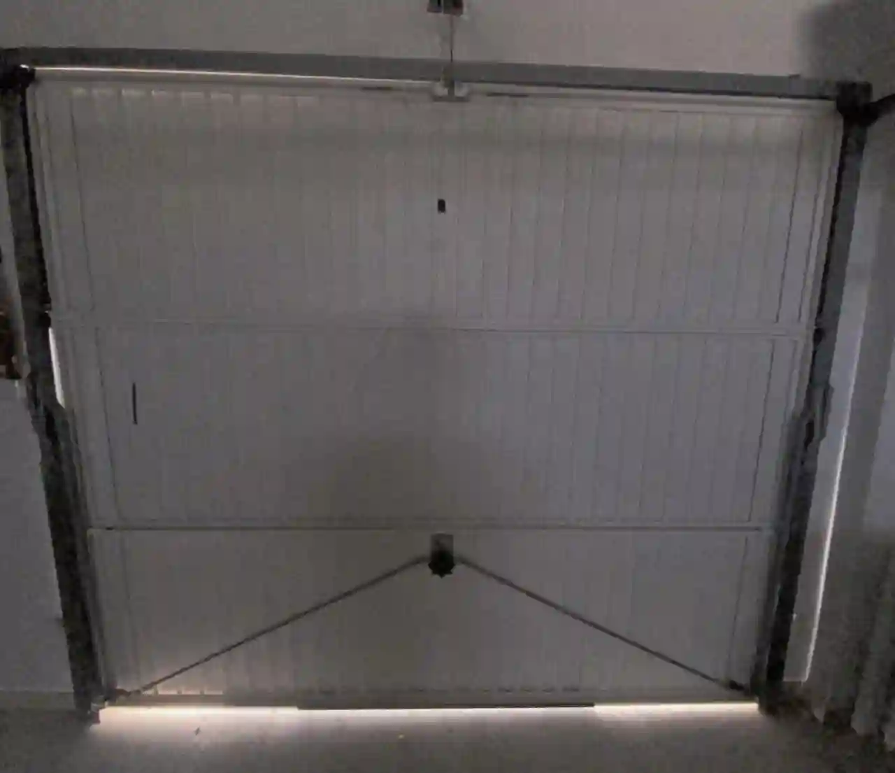 Porte Basculante Pour Garage ou Jardin à Bou Mhel El Bassatine - Vue 1