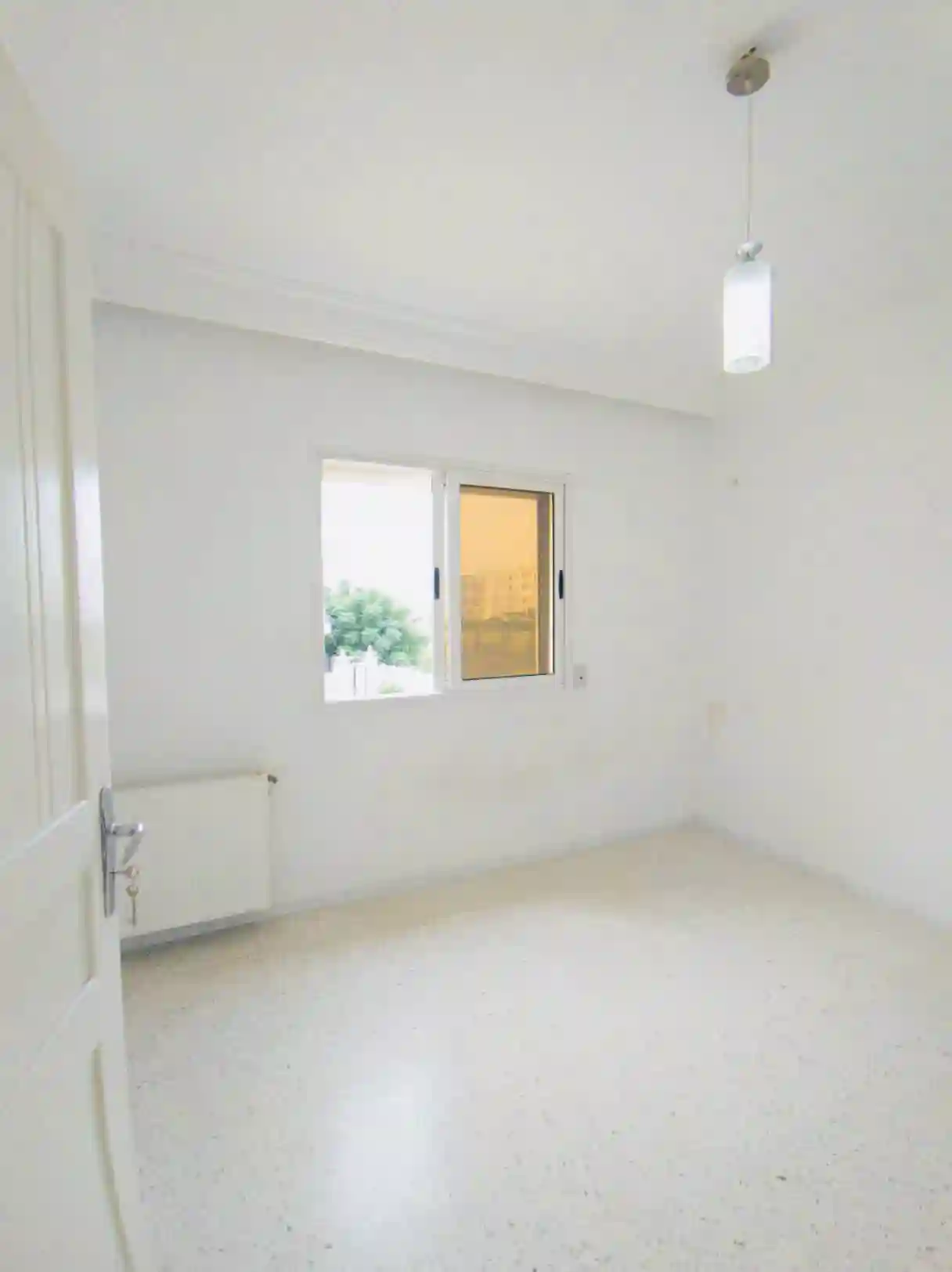 Superbe Appartement Très Lumineux au Mourouj 6 à El Mourouj - Vue 3