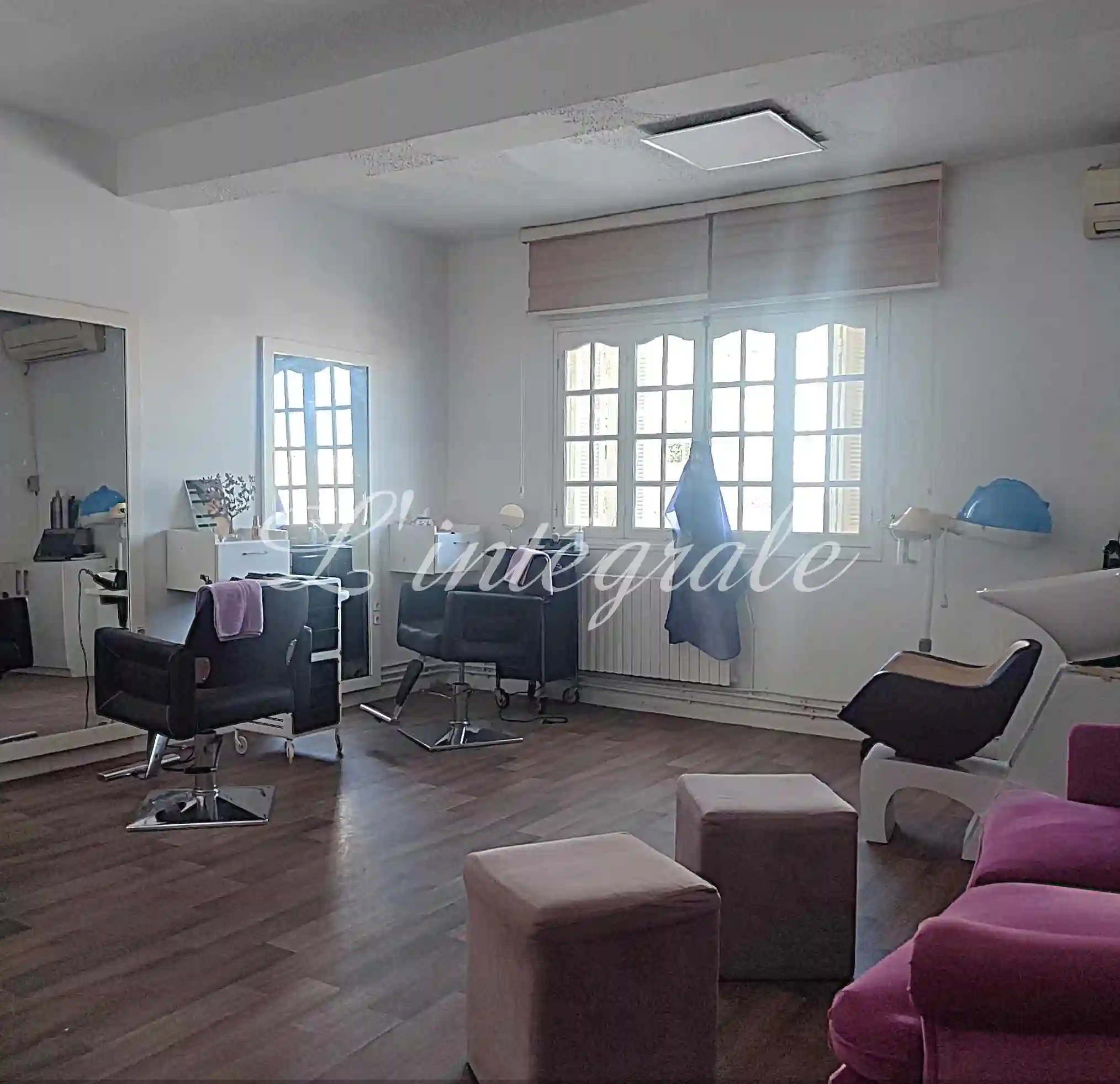 Centre de Beauté et spa à El Menzah 9 - Vue 4