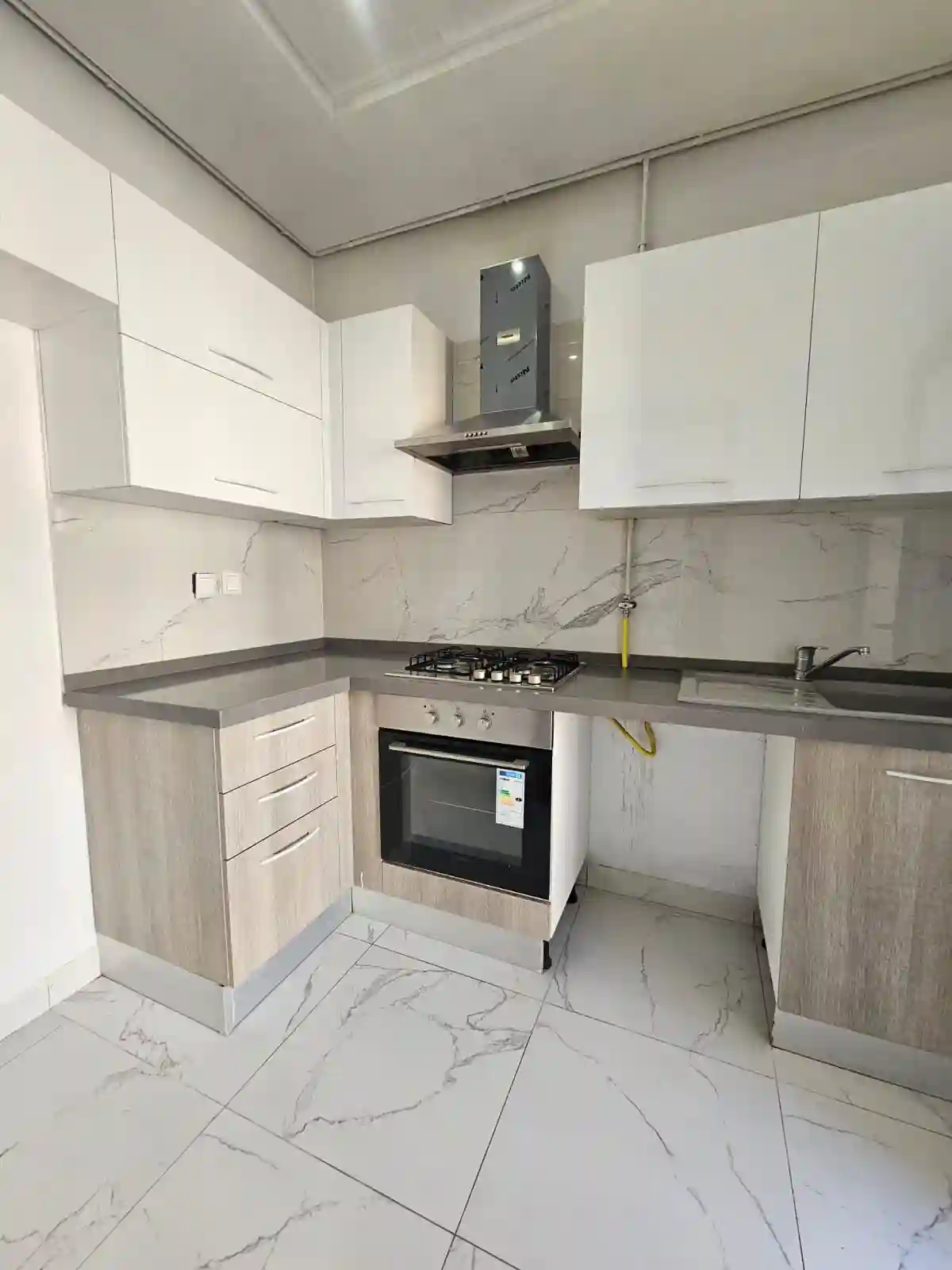 S Plus Deux Bien Ensoleillé à la Nouvelle Soukra à Ain Zaghouan - Vue 4