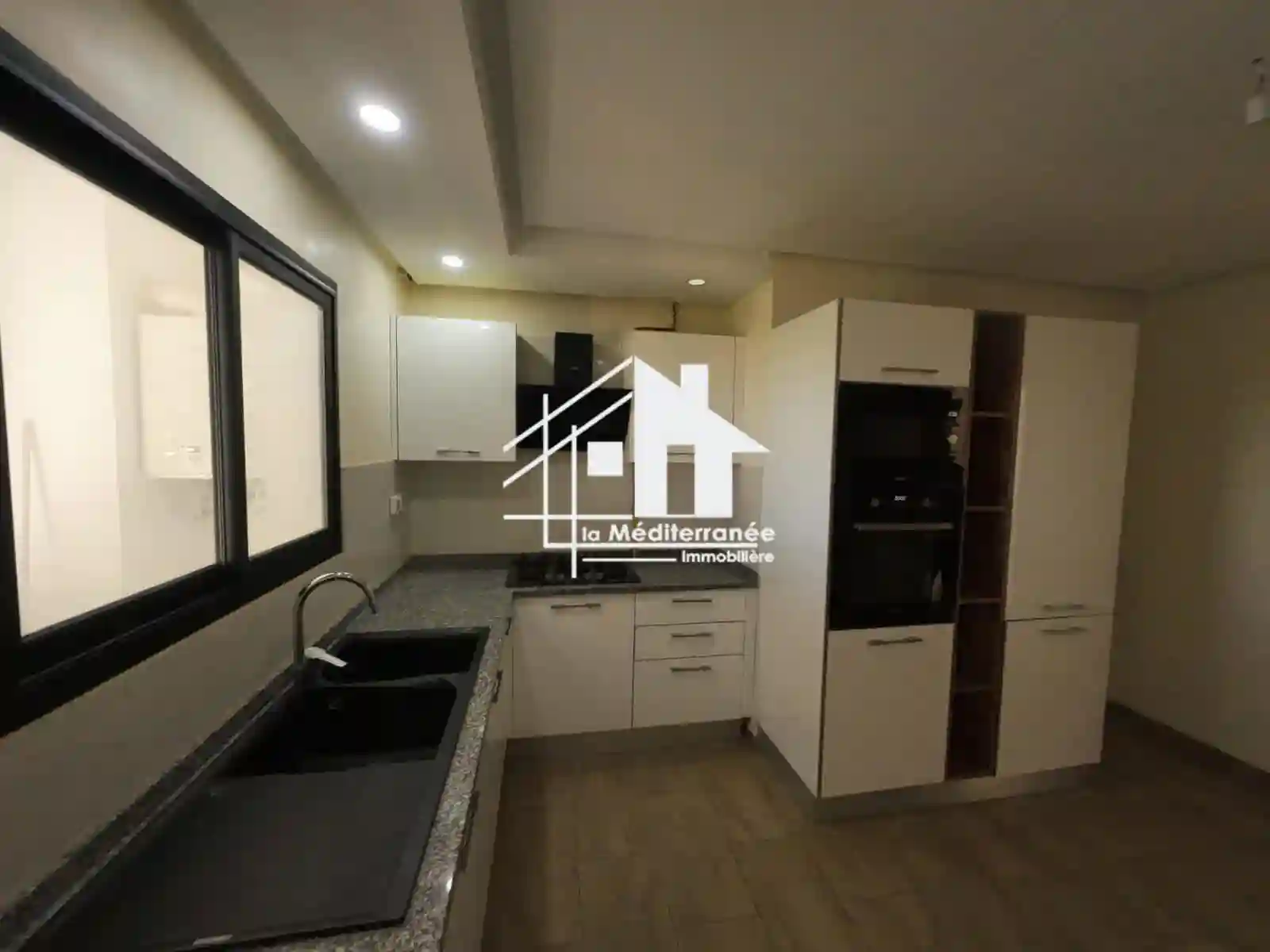 Un Appartement s3 hst à Manouba à La Mannouba - Vue 1