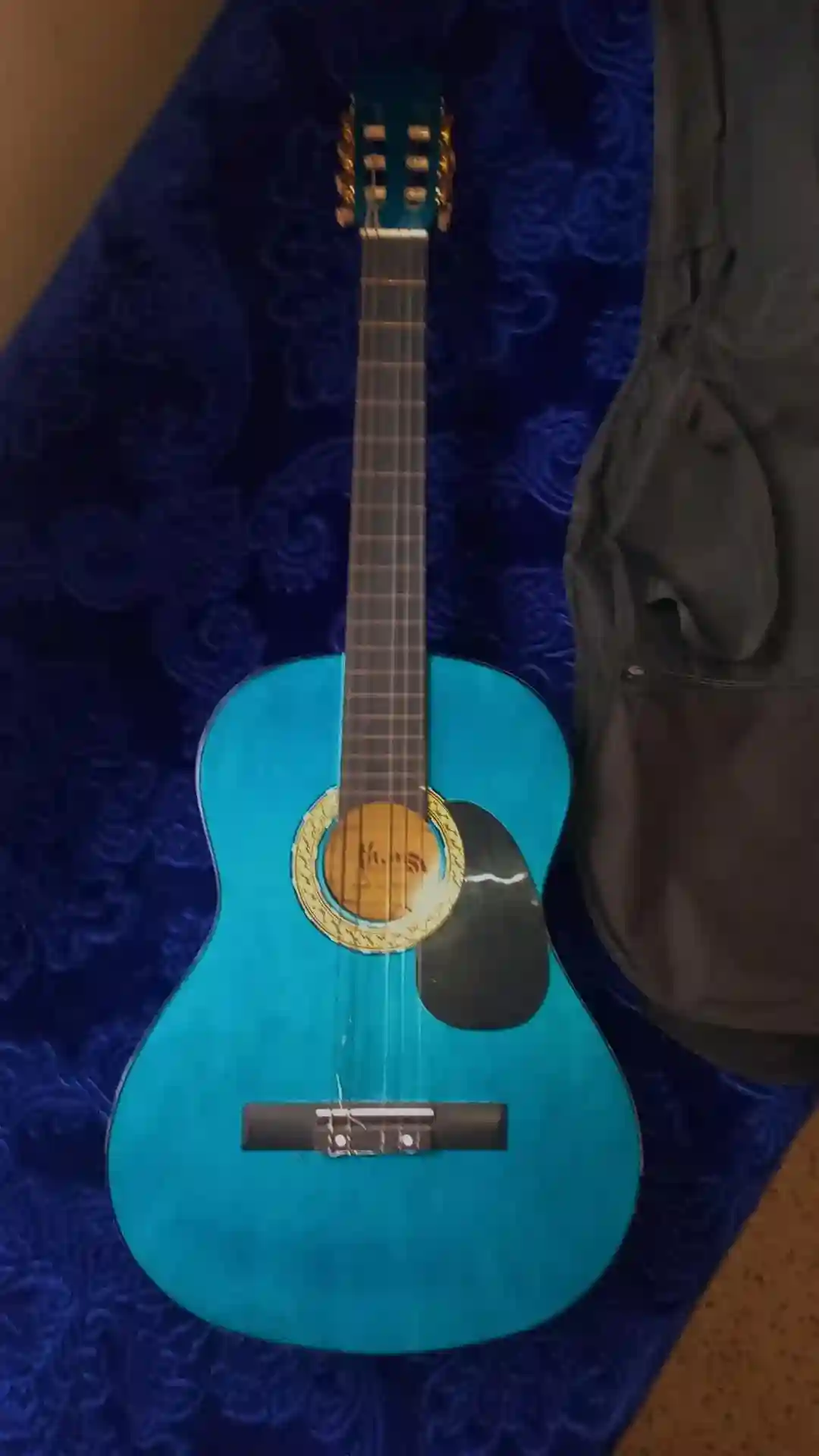 Guitare Classique – Bon État - Vue 1