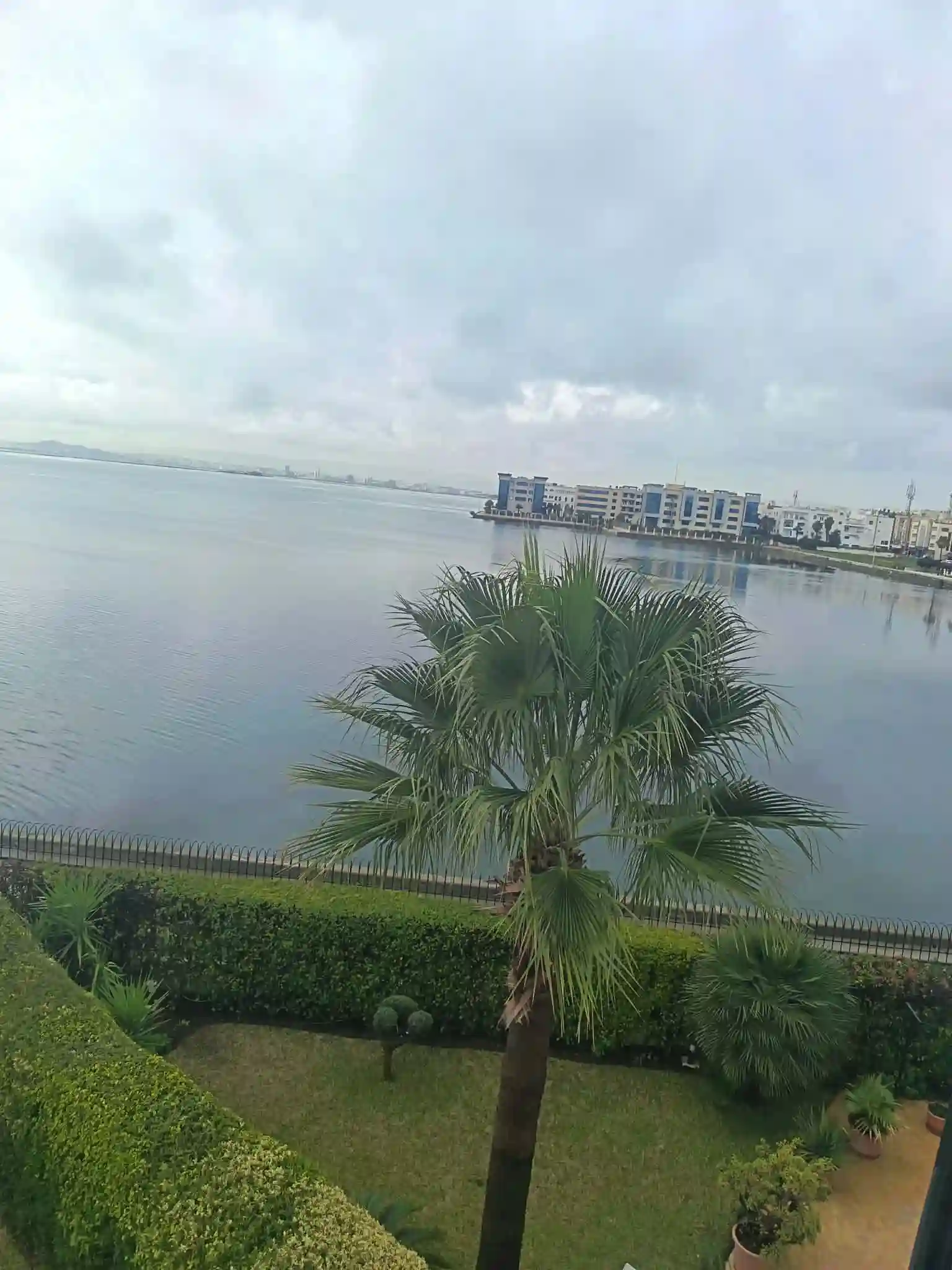 Un Appartement la Perle à Berge Du Lac - Vue 1