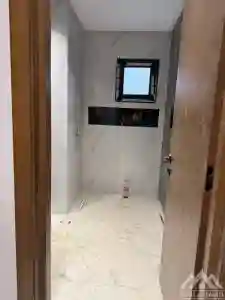 Villa de Luxe Jamais Habite Menzah 7 Ref327a à El Menzah 7 - Vue 4