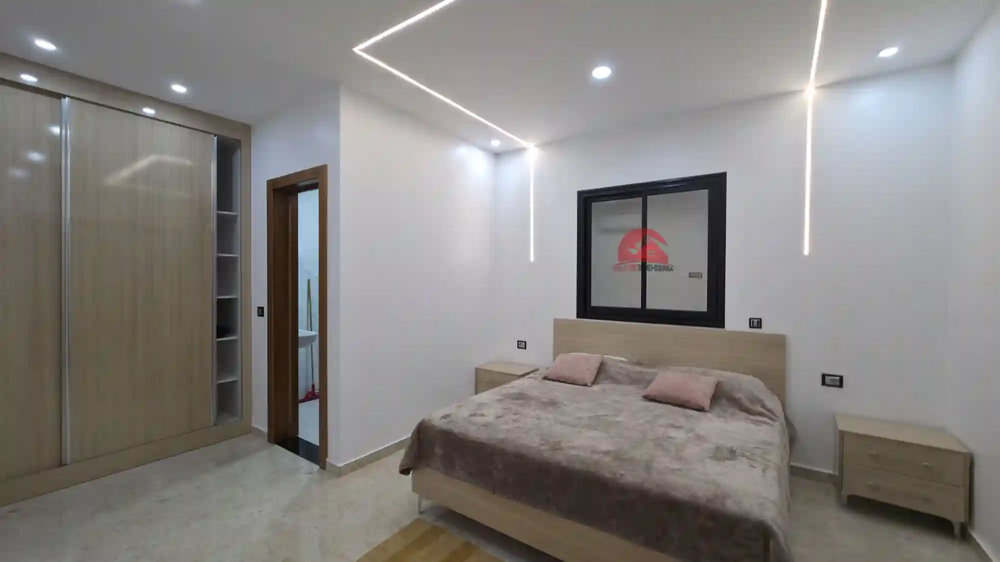 Location Annuelle D’une Villa Avec Piscine à Sidi Jmour l 783 - Vue 2