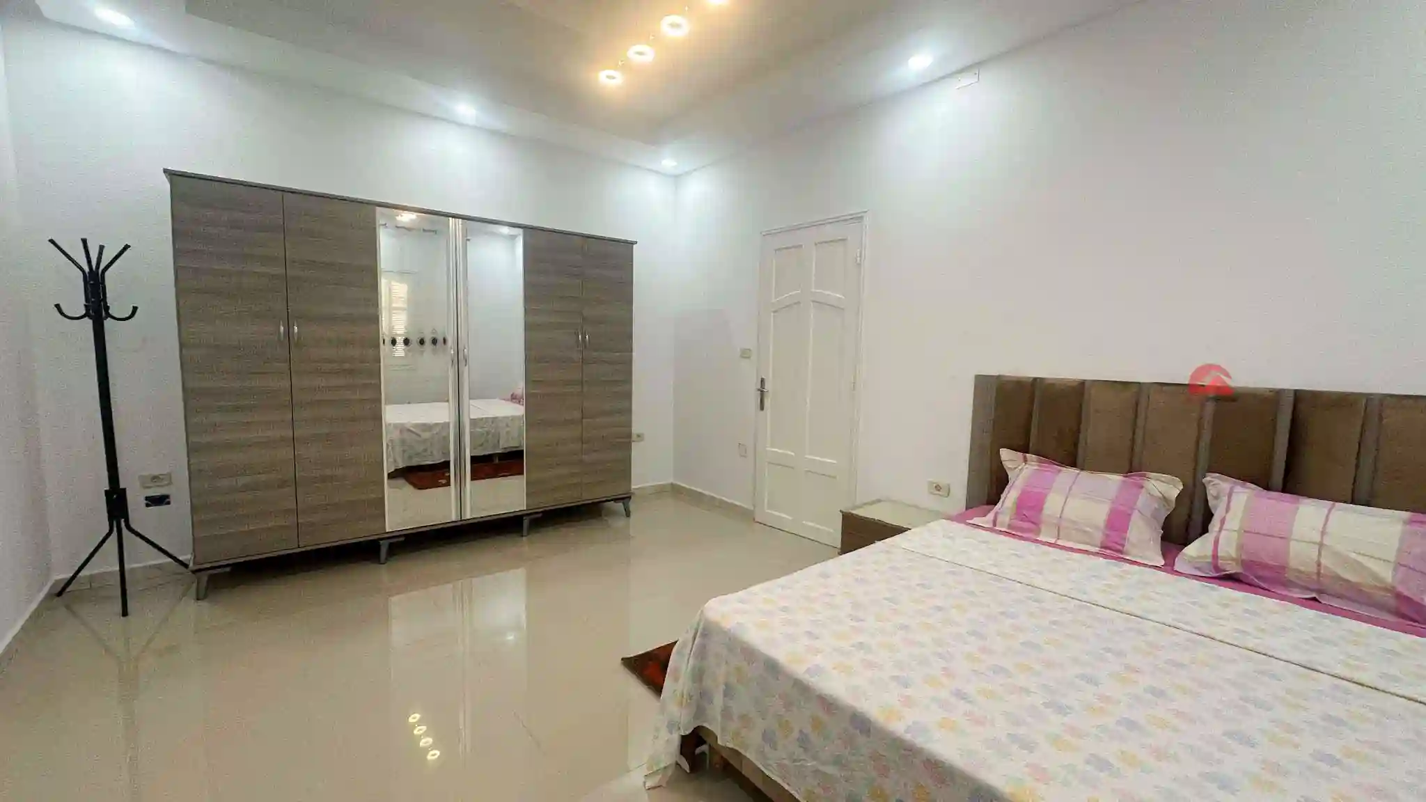 Maison en rez de Chaussée à Louer à Midoun Djerba l 772 - Vue 4