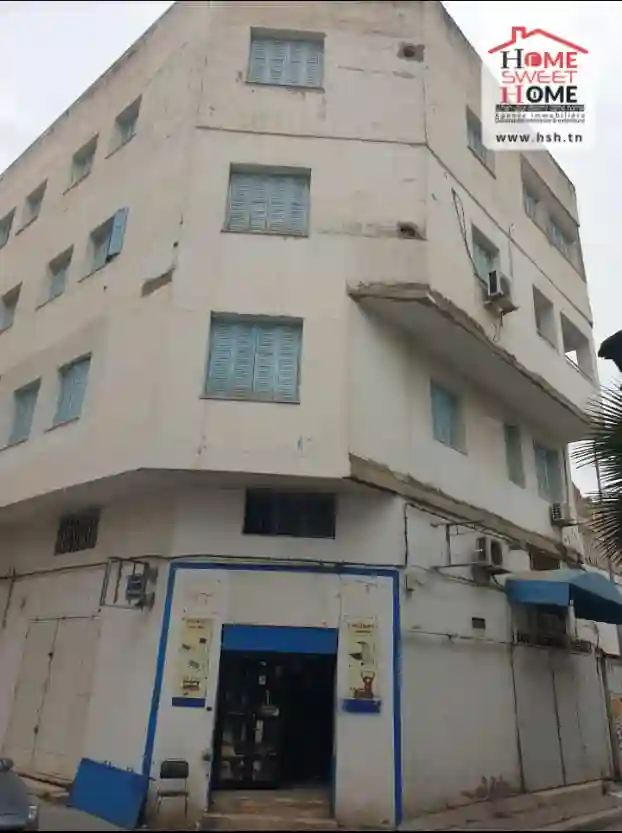 Immeuble Silvana à bab el Khadhra à Bab Bhar - Vue 2