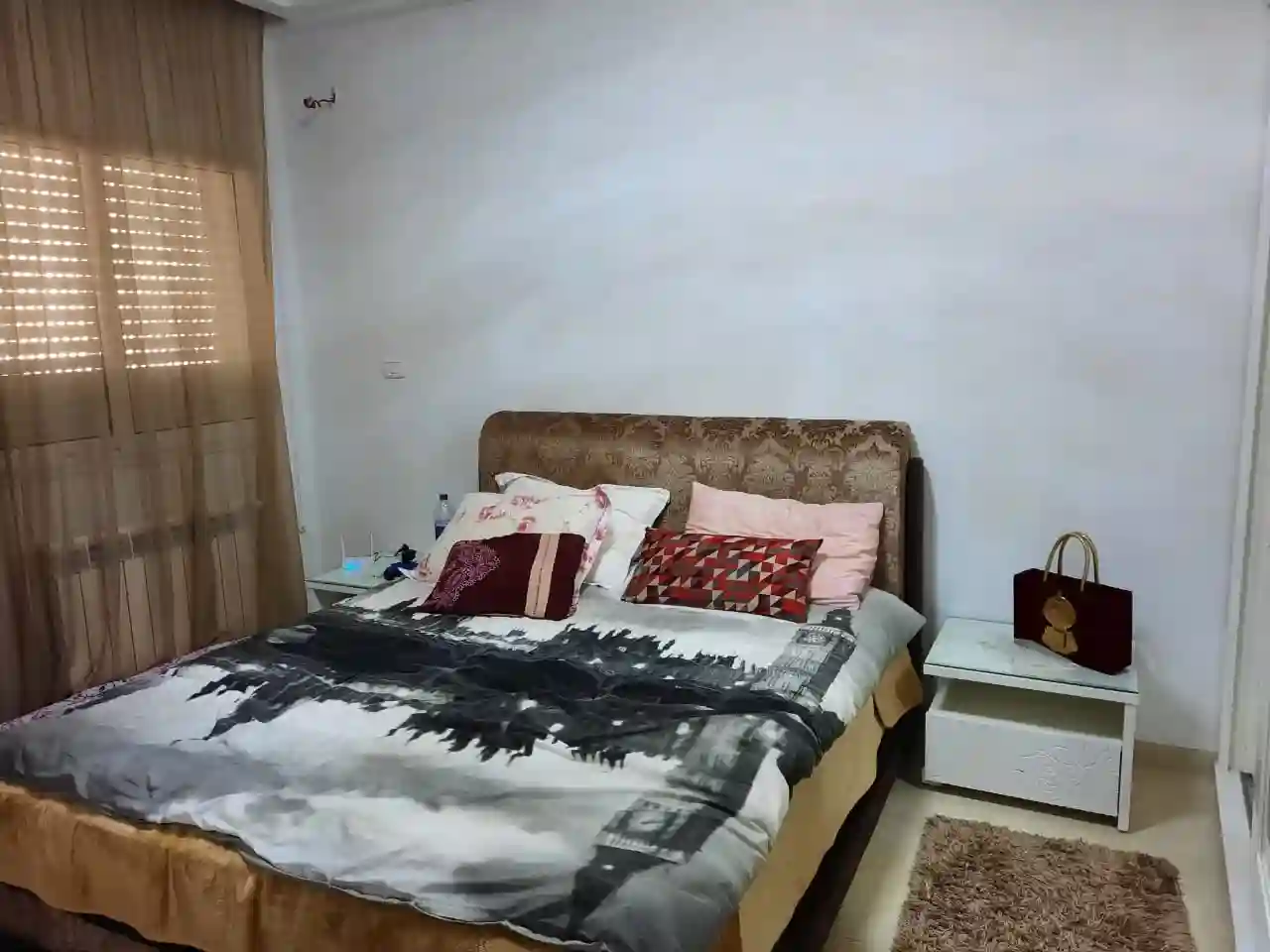 Appartement par Nuitée à La Soukra - Vue 4
