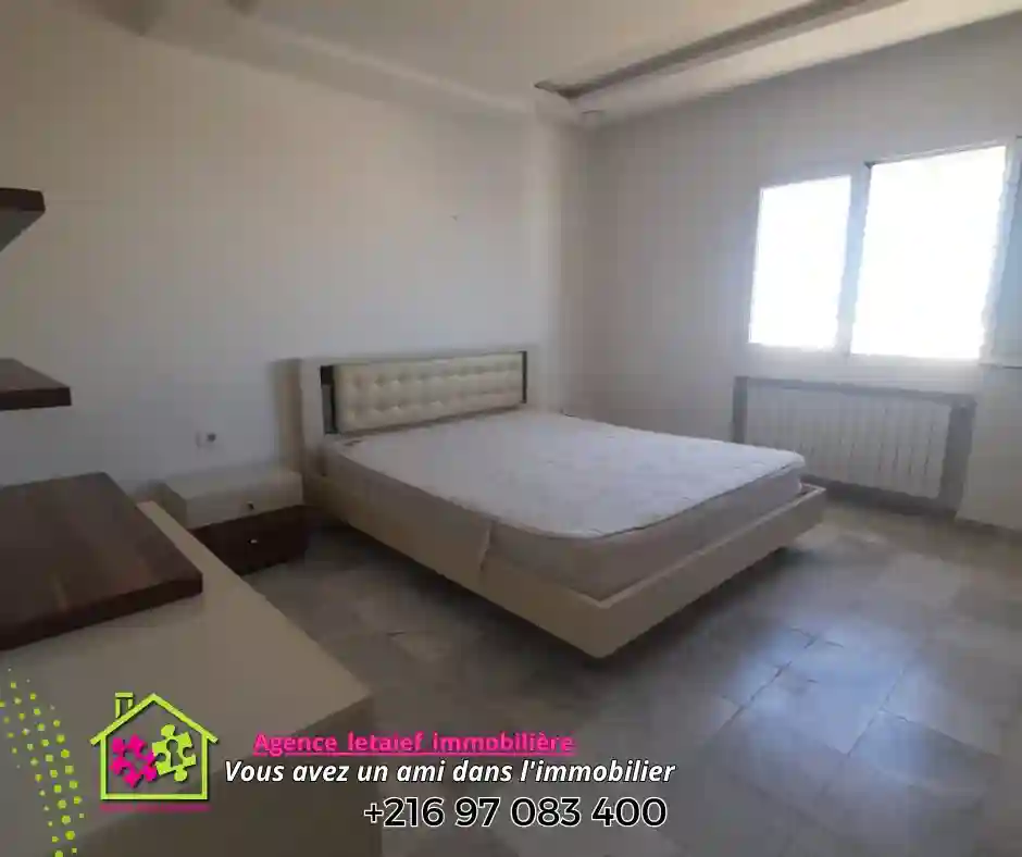 a Vendre s3 aux 5ème Étage Dans une Résidence Calme et vue mer - Vue 4