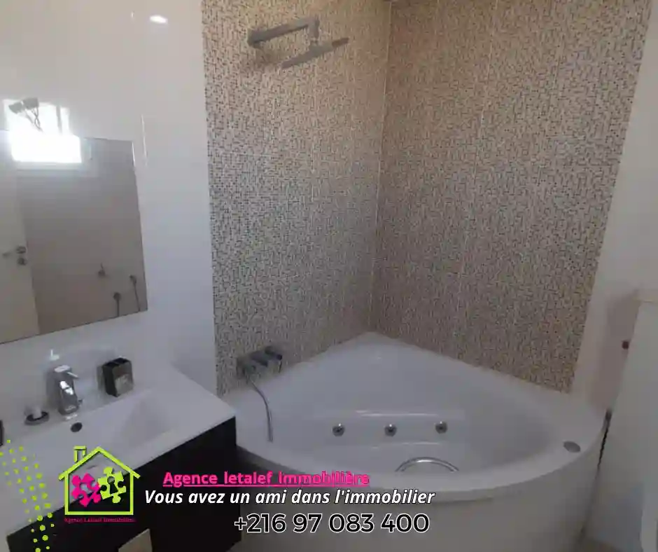 a Vendre s3 aux 5ème Étage Dans une Résidence Calme et vue mer - Vue 5