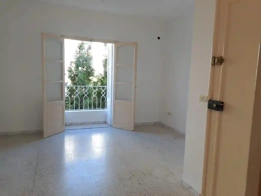 Appartement à el Mourouj 5 à El Mourouj - Vue 1