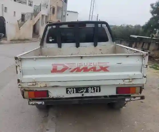 Isuzu Dmax - Vue 2