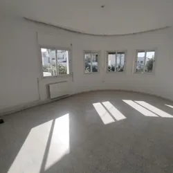 Nouvelle Ariana Villa de Deux niv Séparé à Nouvelle Ariana