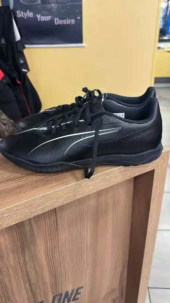 Puma Ultra Play TT Adulte Noir - Vue 2