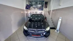 Mercedes-benz E180 - Tel 98479647