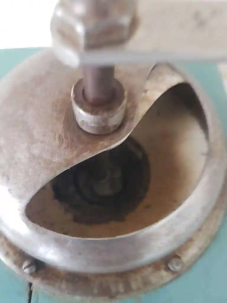 Moulin a Cafe Vintage Annee 80 - Vue 3