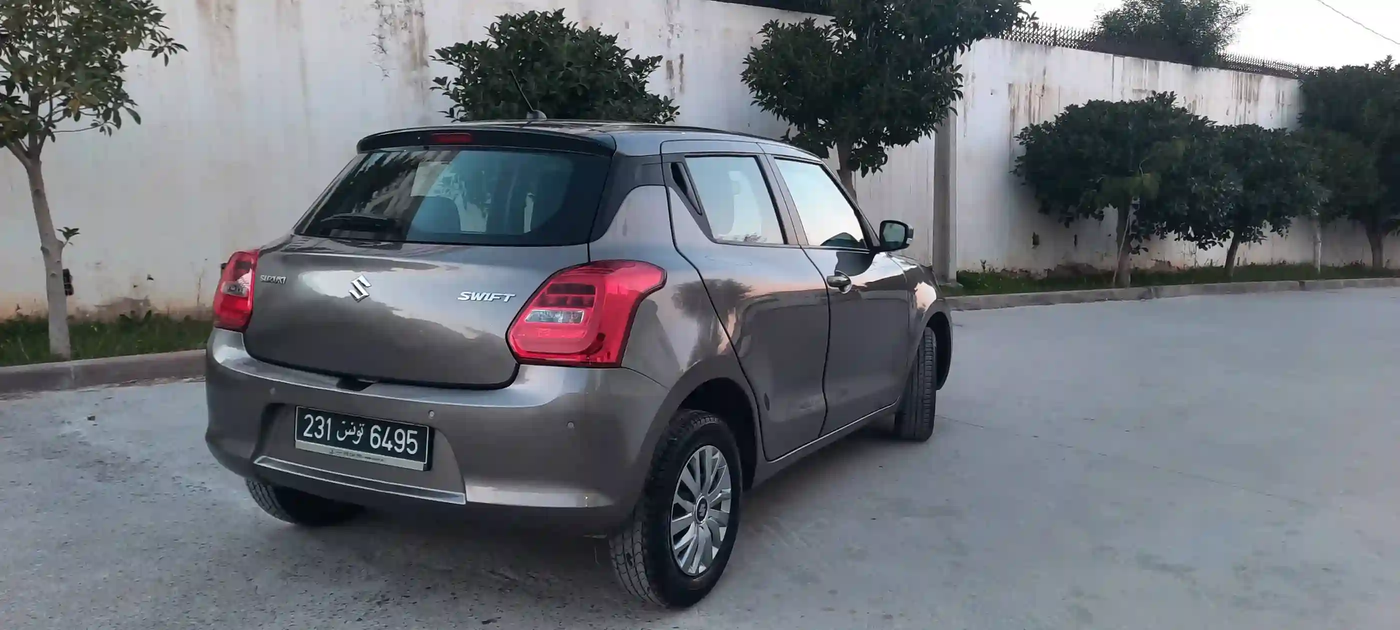 Suzuki Swift 4cylindres Essence 5cv 12L km 86000 Tl28431642 - Vue 3