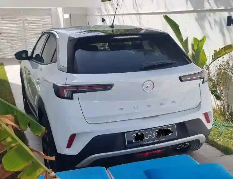 Opel Mokka Elegance bva 130 ch à Cite Ennasr 2 - Vue 2
