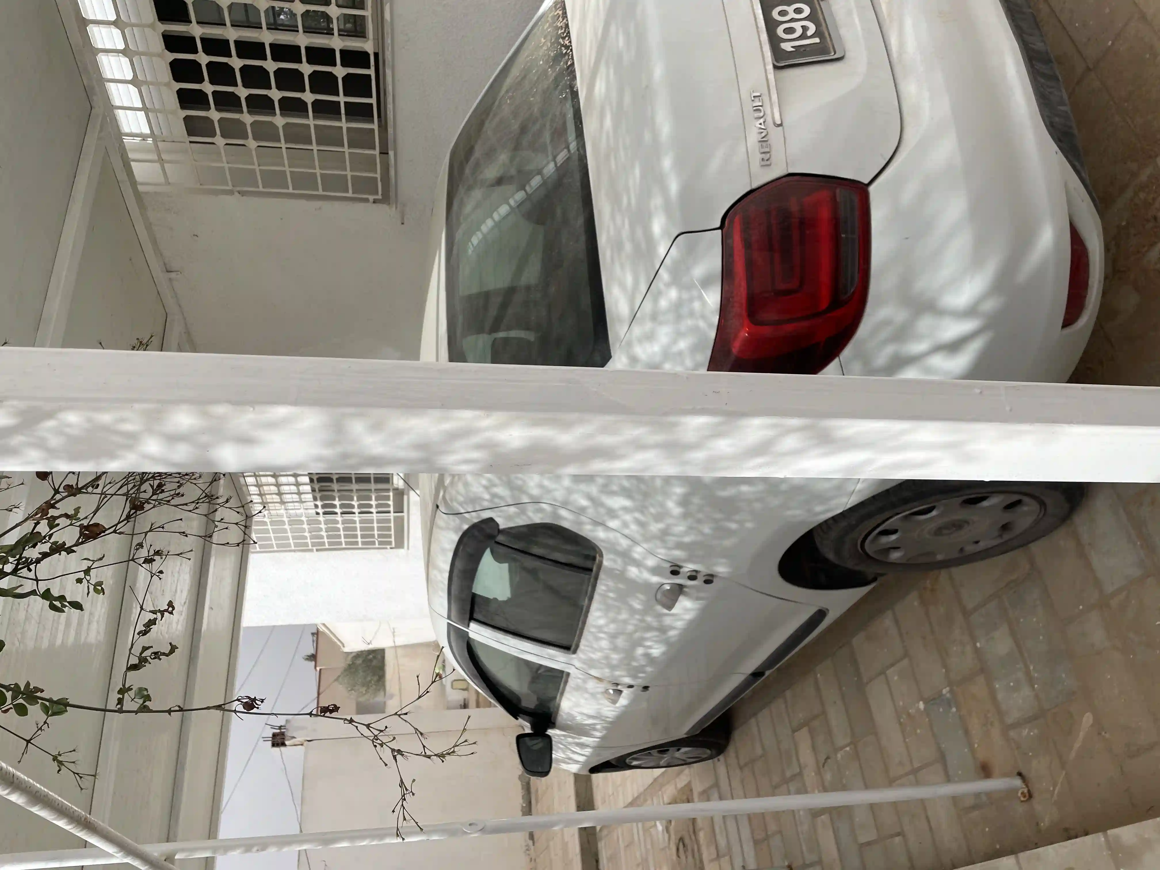 Renault Symbol Phase 2 à Cite El Maya - Vue 3