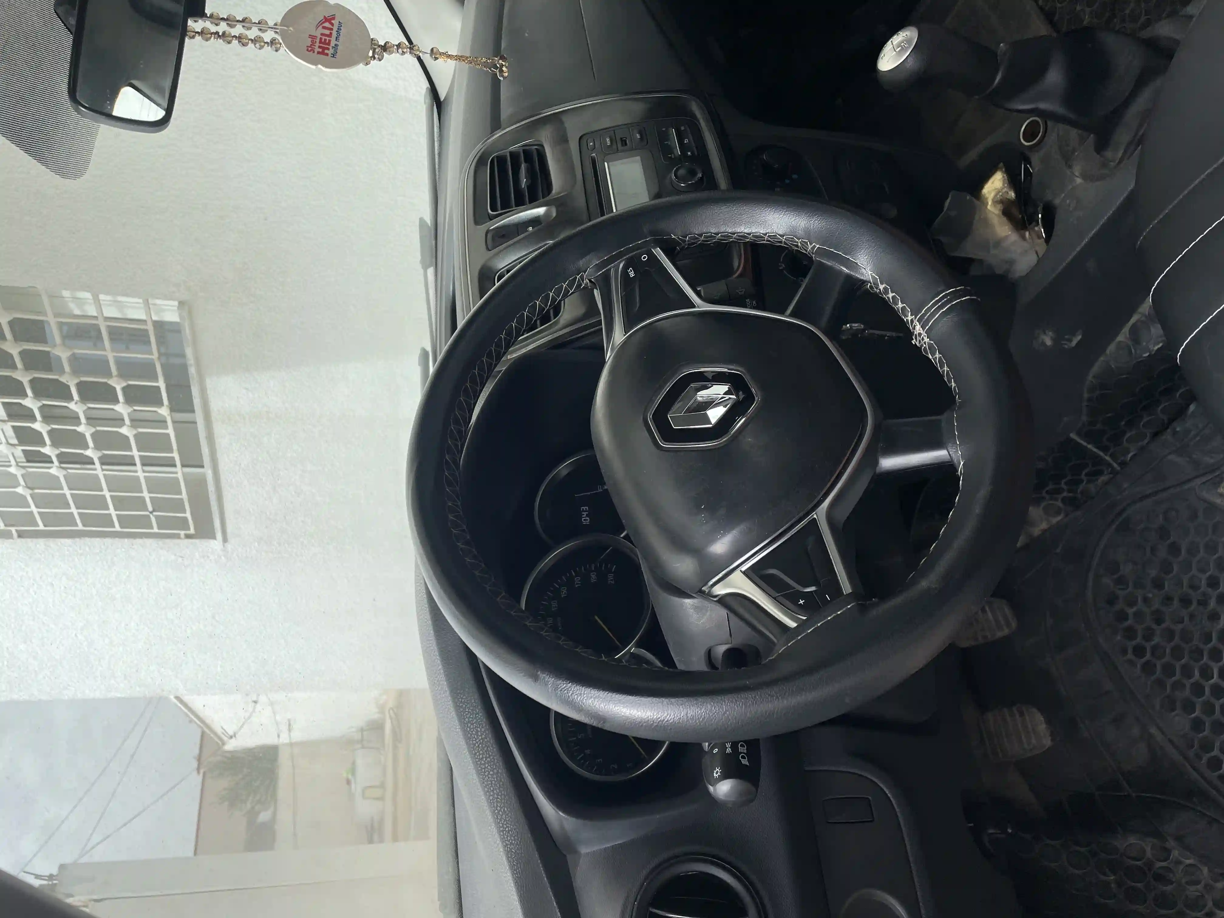 Renault Symbol Phase 2 à Cite El Maya - Vue 4