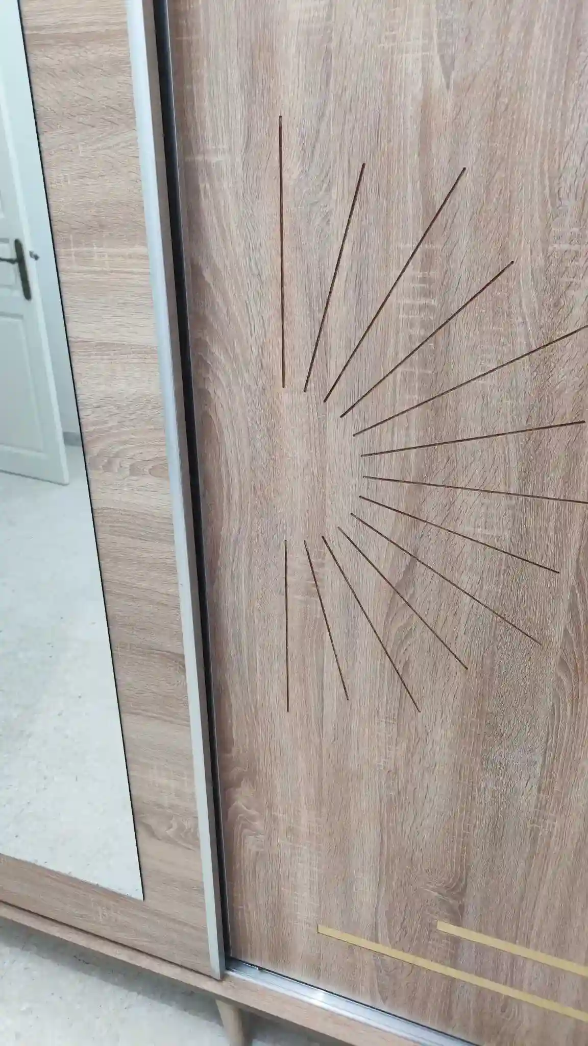 Chambre Presque Neuve et Complète - Vue 2