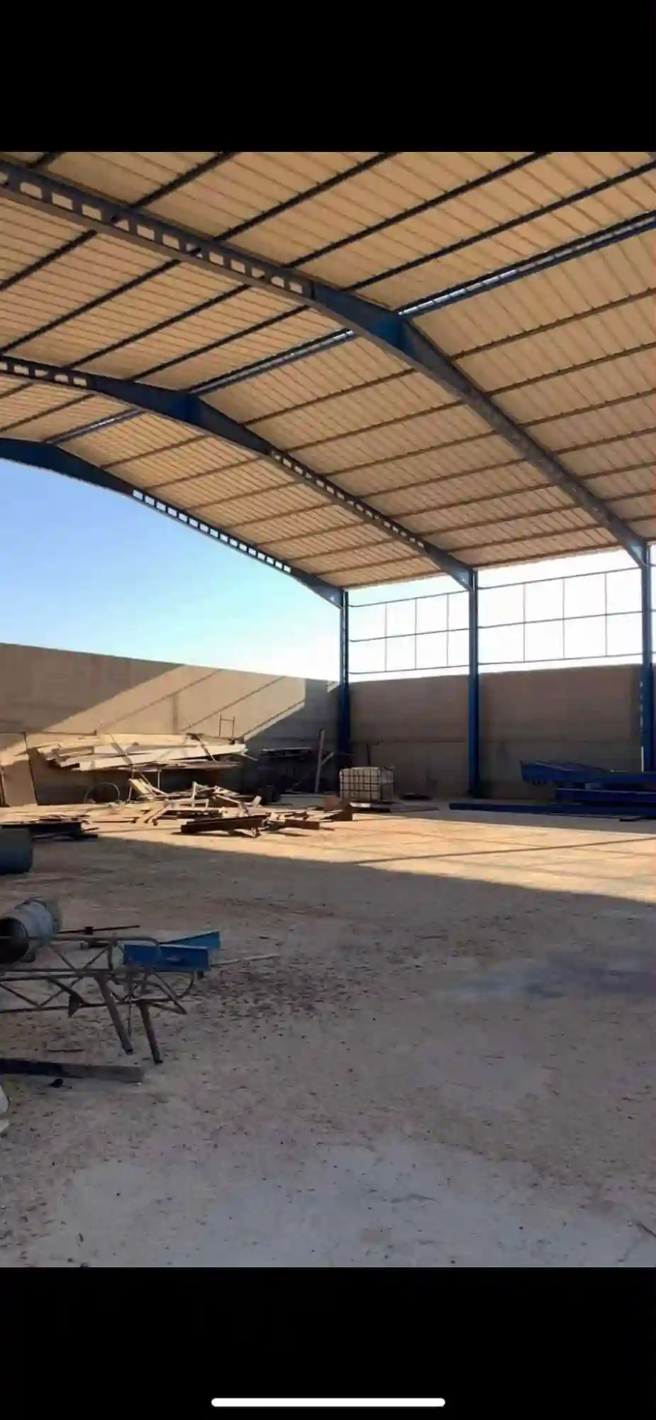 Entrepôt Industriel - Vue 1