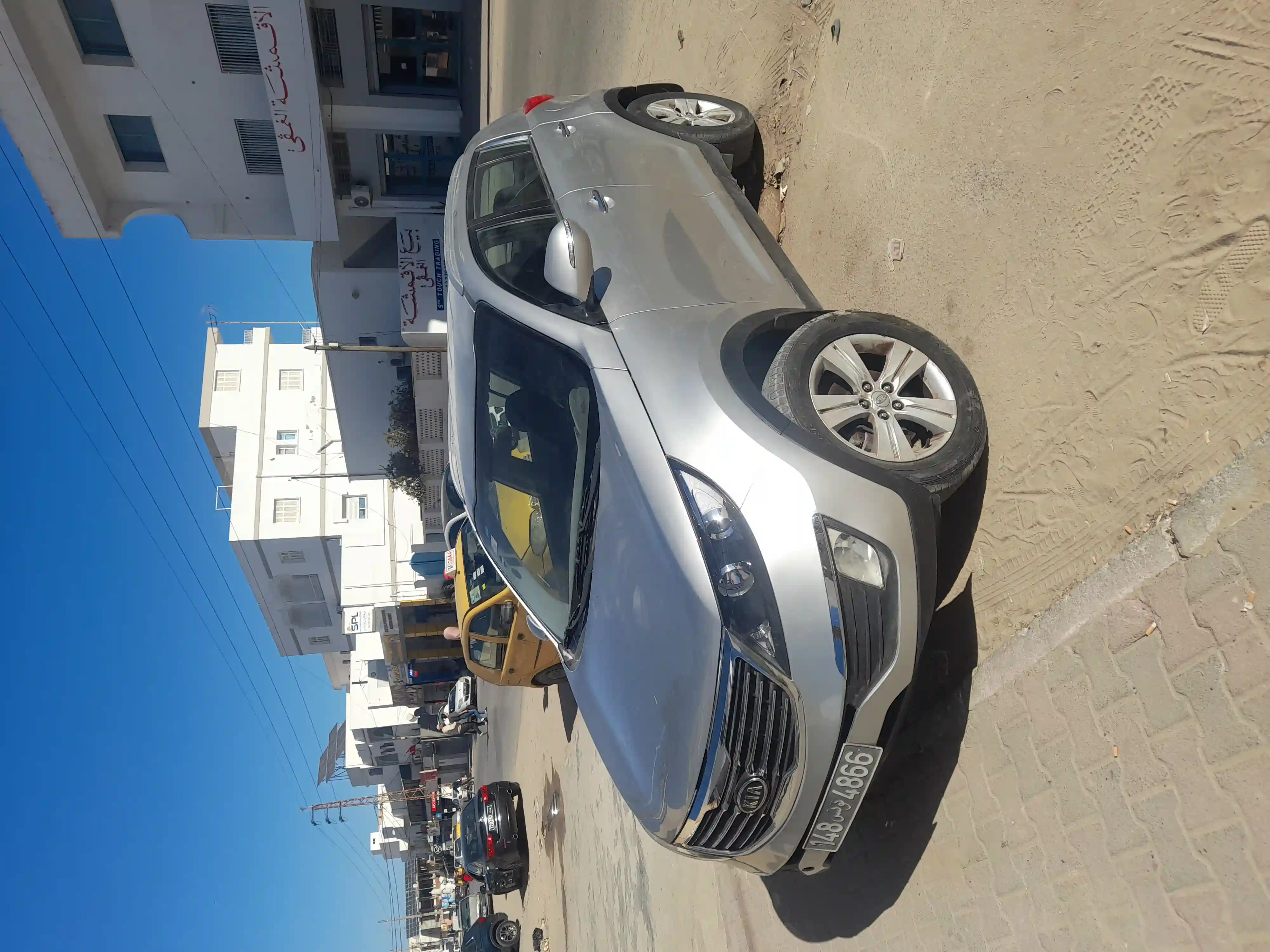 Kia Sportege à Cite Douirette - Vue 1