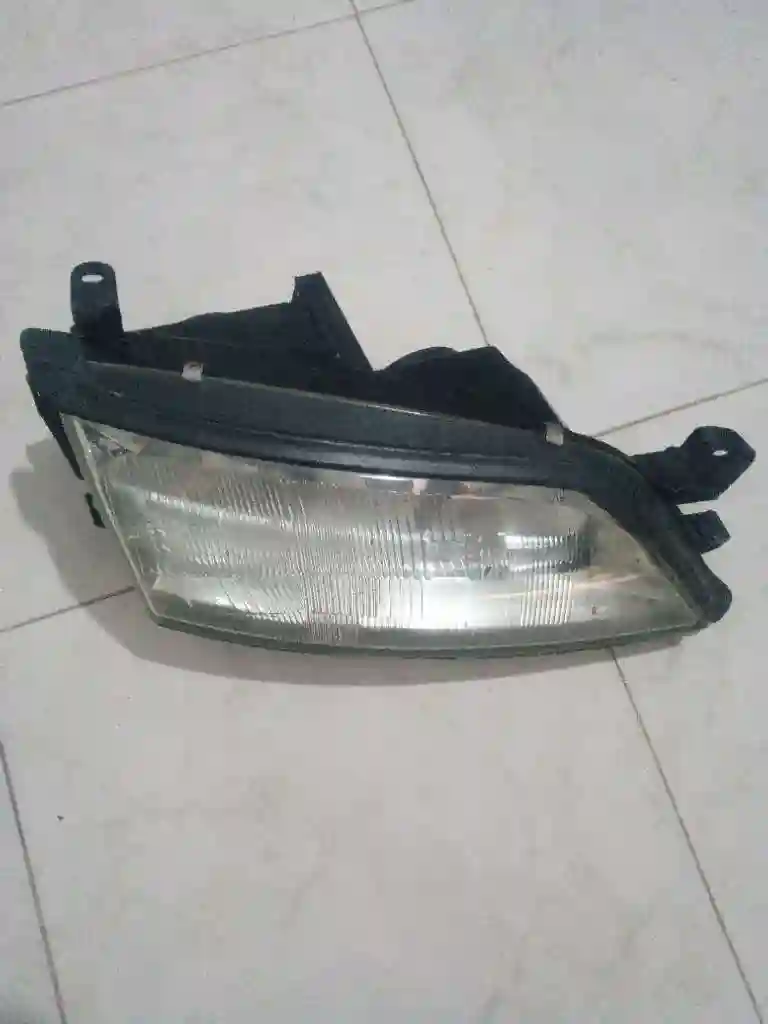 Feu Voiture Opel Vectra B Original - Vue 1