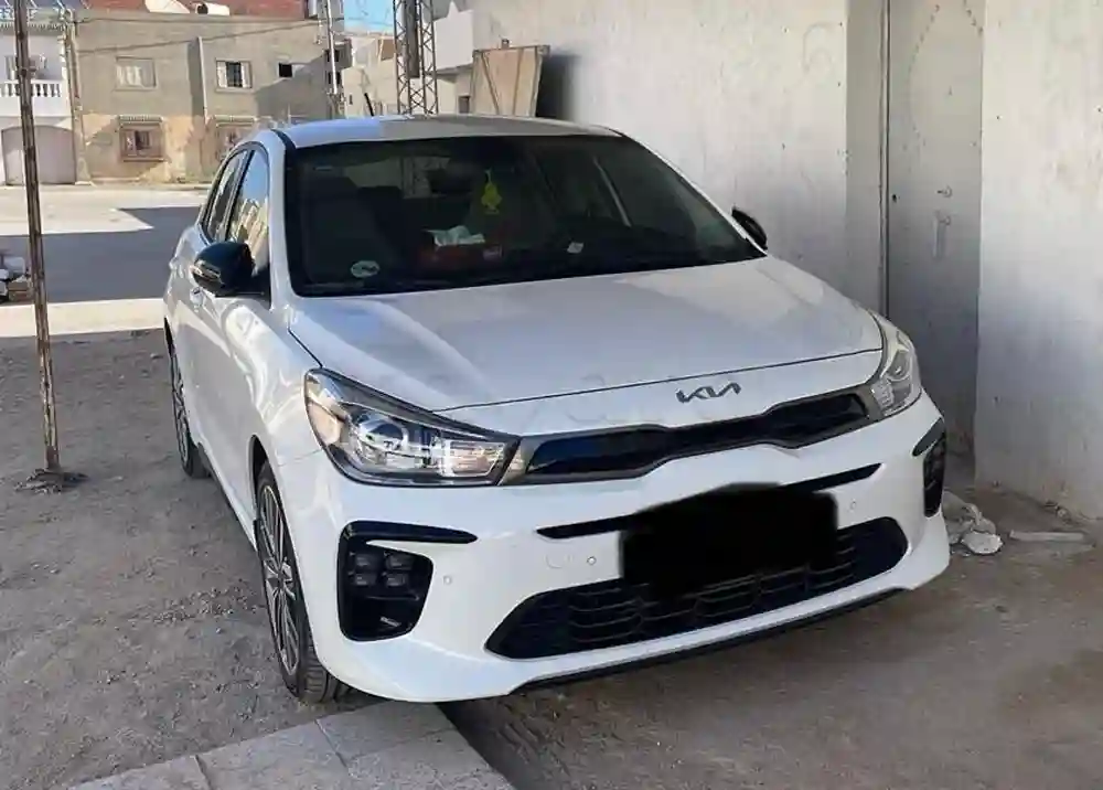 kia L'unique GT Line - Vue 3