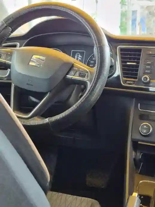 Seat Leon Année 2017 - Vue 2