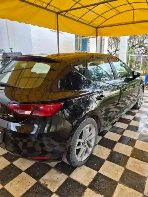 Seat Leon Année 2017 - Vue 3