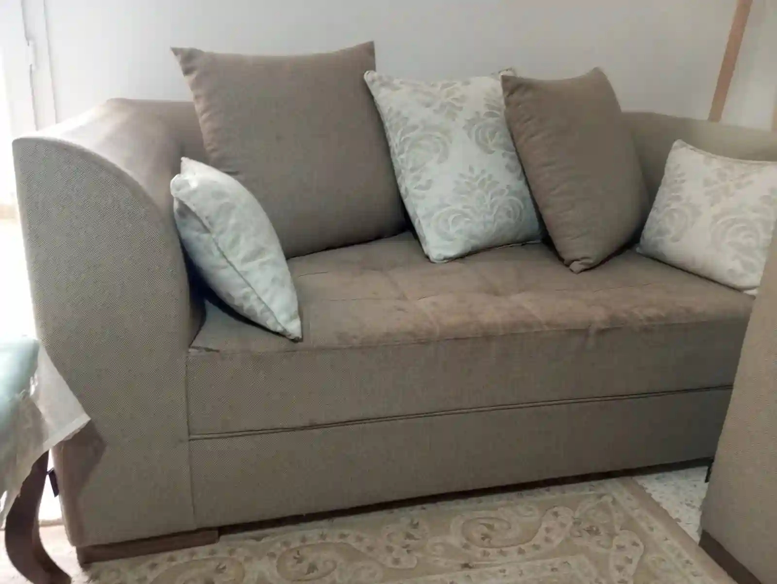 Salon de 2 Canapés à Raoued - Vue 2