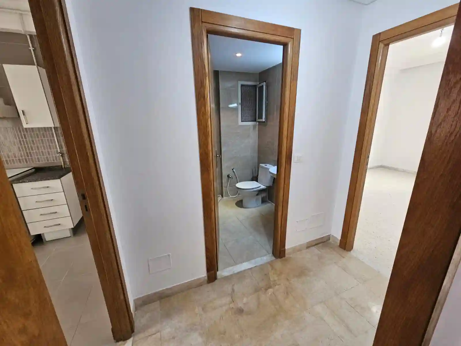 S Plus un Spacieux à Ain Zaghouan - Vue 4