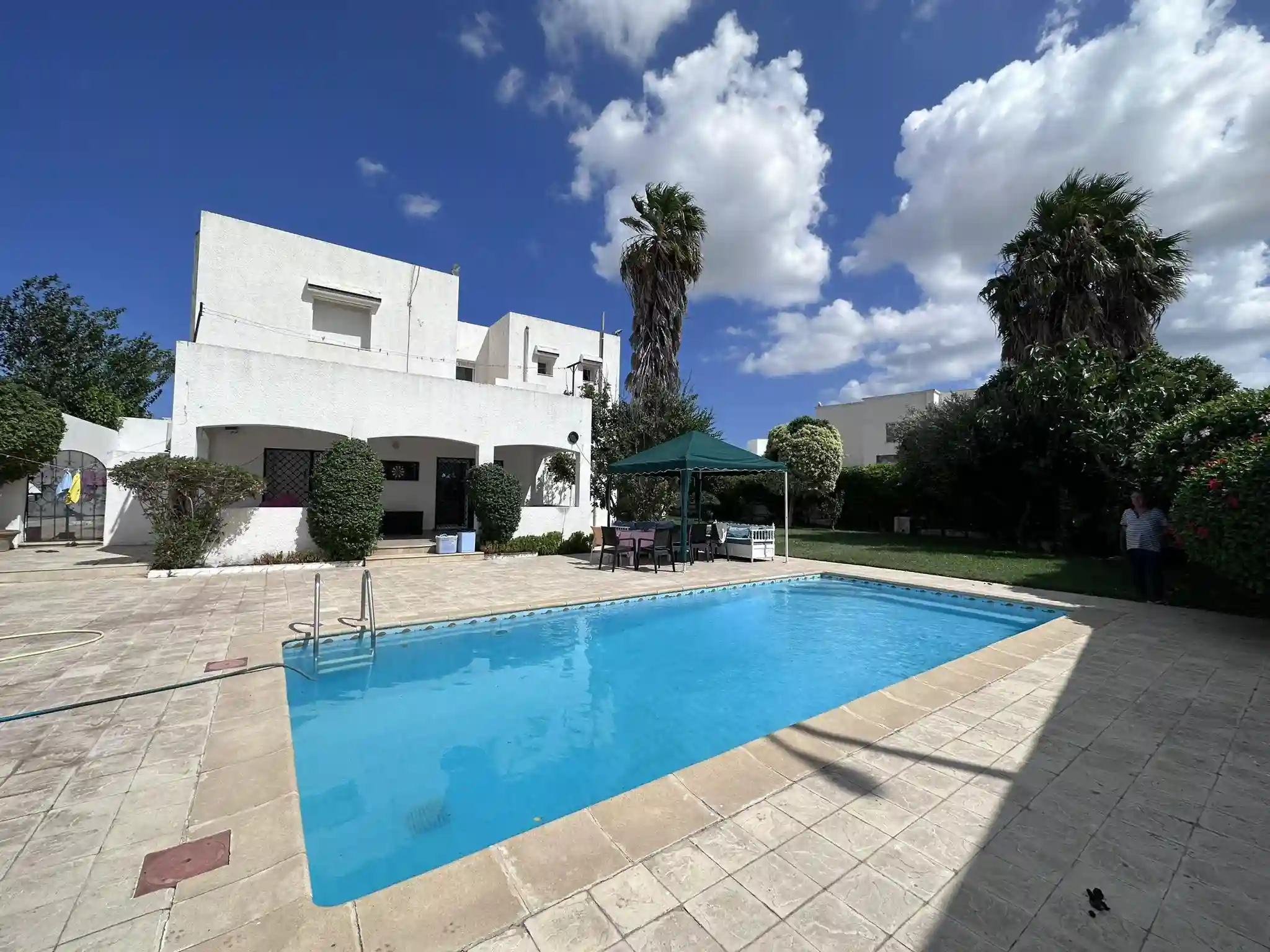 Villa s6 Avec Jardin et Piscine à la Soukra à La Soukra - Vue 2