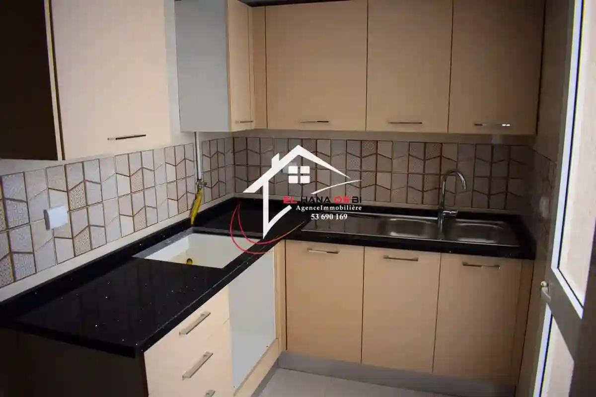 à Louer s+2 sur la Route Principale Borj Arif Pour Toute L’année - Vue 5