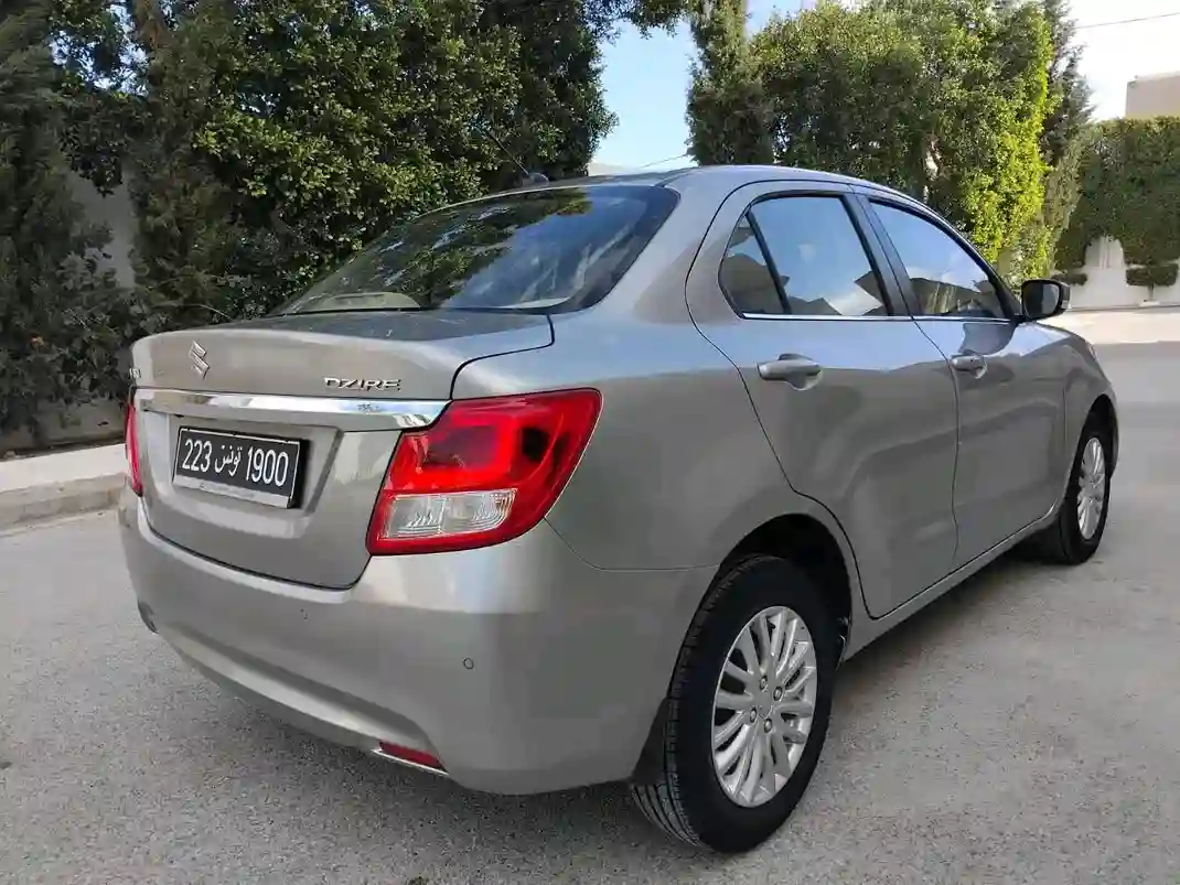 Suzuki Dzire - Vue 2