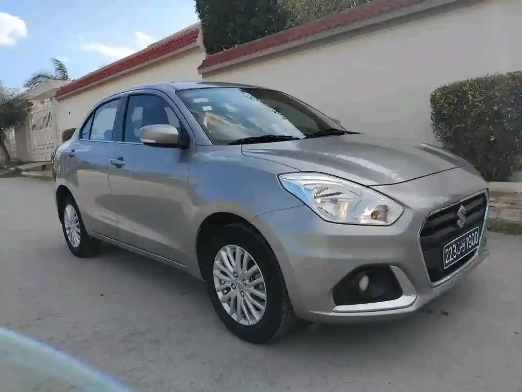 Suzuki Dzire - Vue 3