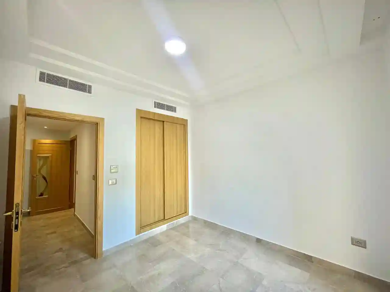 Appartement s2 aux Jardins de Carthage à Jardins de Carthage - Vue 2