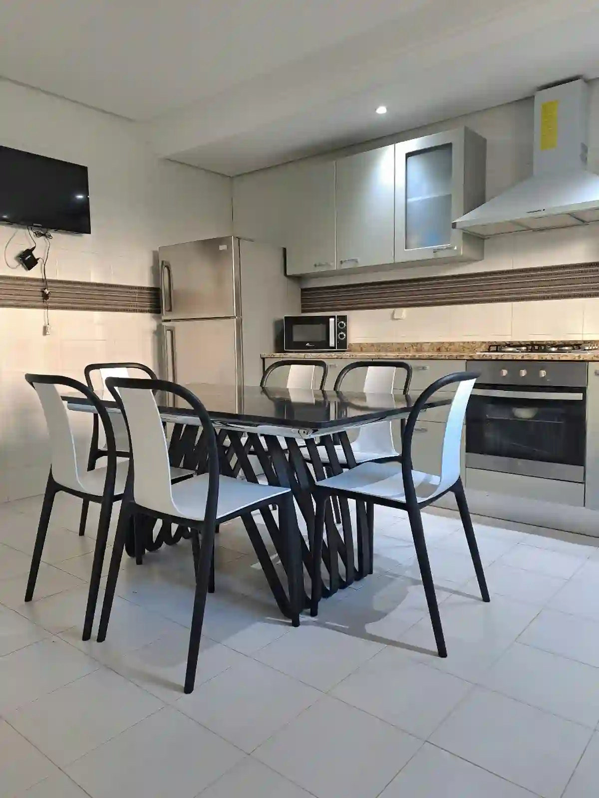 Particulier L S4 meublé Neuf Cité Palmeraies l'aouina  - Vue 2