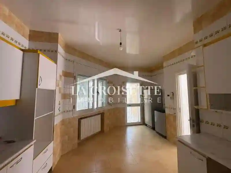 Villa s5 Avec Piscine à La Soukra Mvl0080 - Vue 3