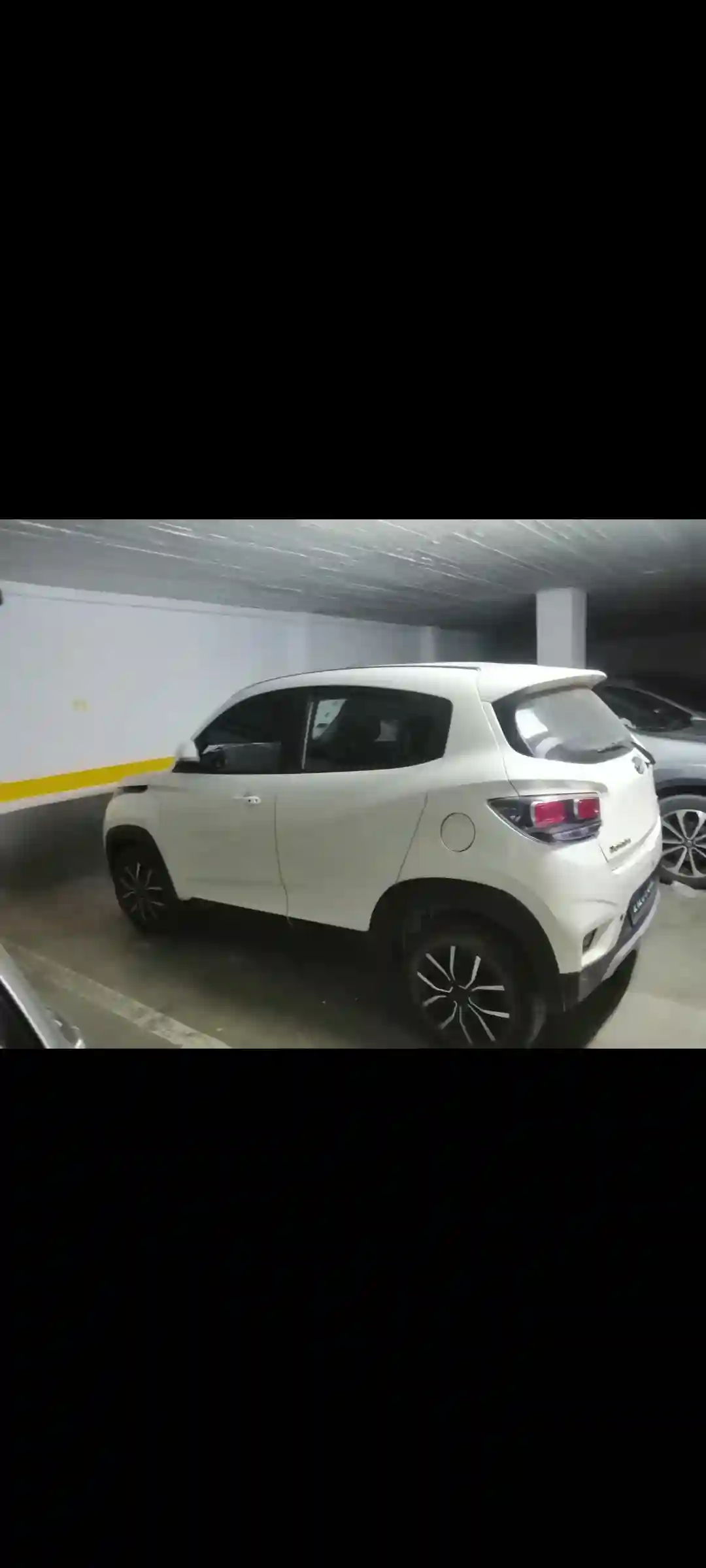 Mahindra k8 État Neuf Très Faible Kilométrage à Ariana Essoughra - Vue 2